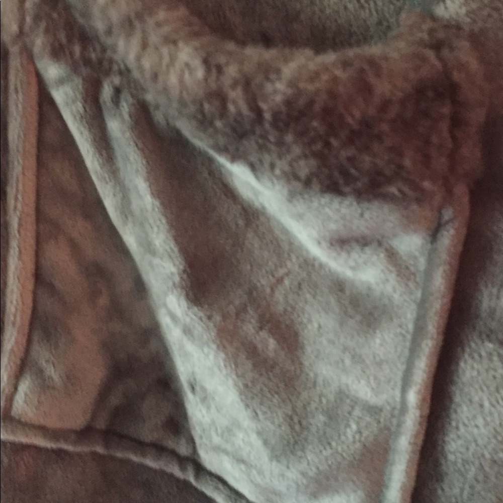 Wrap - Picture 2 of 3